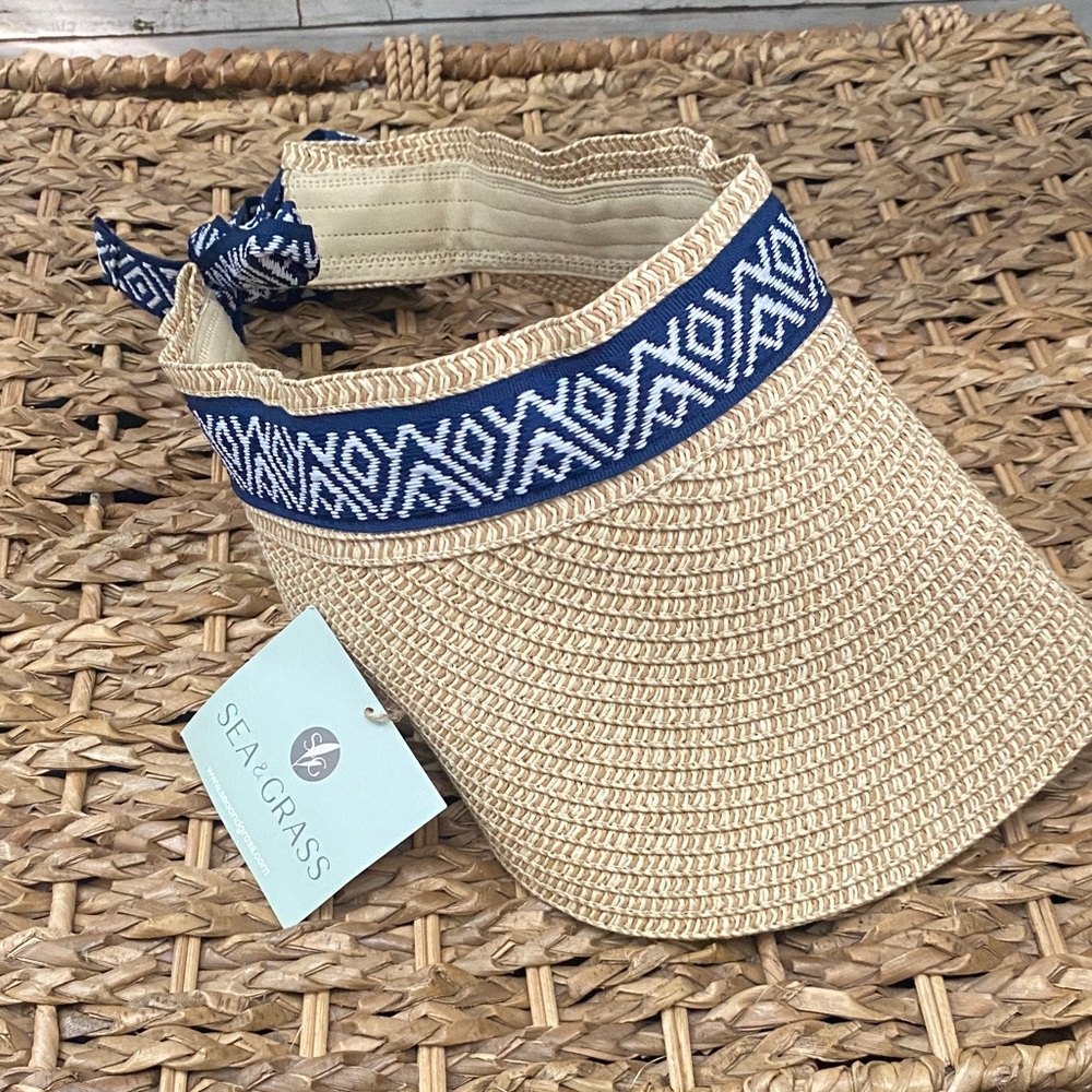 Sea & Grass Woven‎ Straw Sun hat/Visor with Navy Patterned Trim NWT❗️